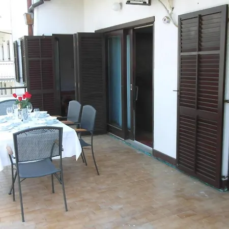 Mit Grosser Terrasse Apartment *