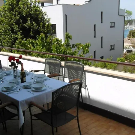 Mit Grosser Terrasse Apartment