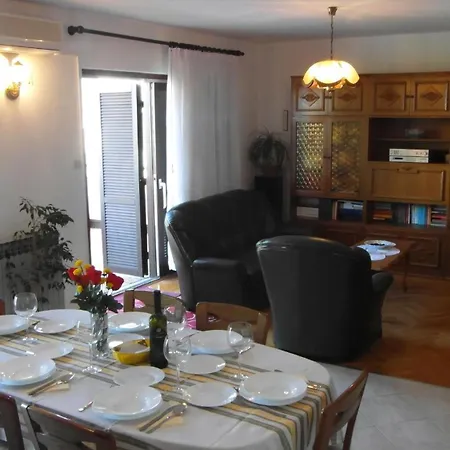 Mit Grosser Terrasse Apartment *